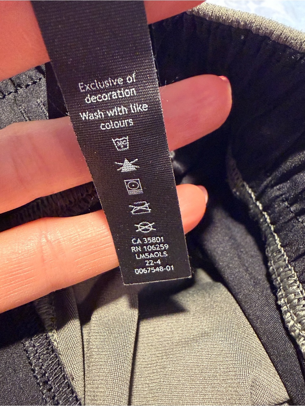 lululemon athletica Men's Olive Drawstring Joggers - Picture 8 of 8